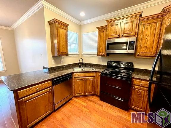 3rd image of 15194 Chrissy Dr