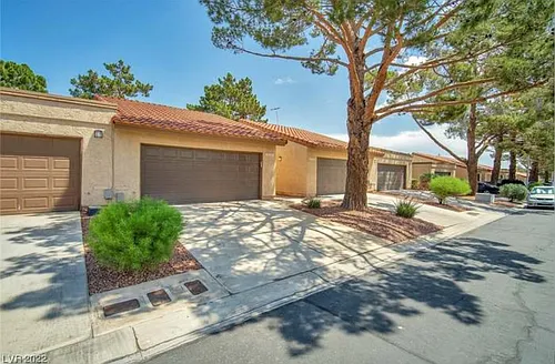 1834 Camino Verde Ln Photo 1