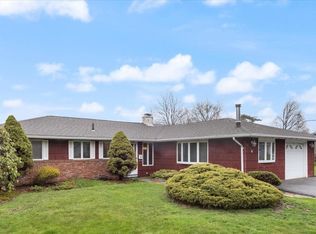 6 Sycamore St, Danvers, MA 01923