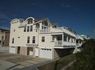 5214 Marine Pl, Sea Isle City, NJ 08243