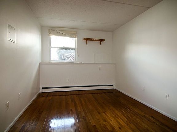 2nd image of 31 Noll St #1