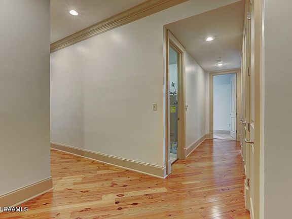 5th image of 302 Richland Ave Unit 305C