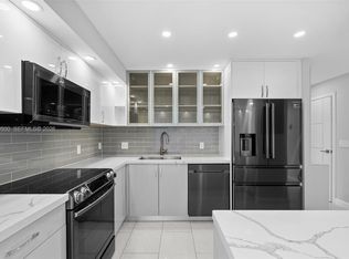 Desoto, Hallandale, FL 33009