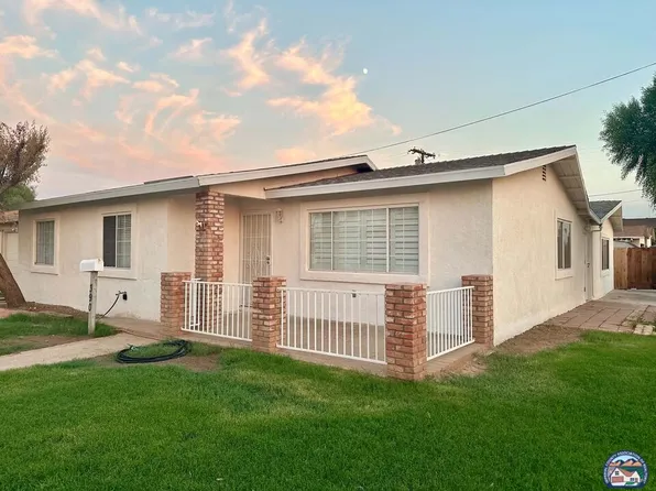 390 W Adler St, Brawley, CA 92227
