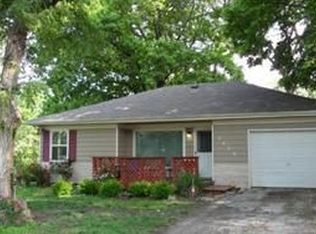 3620 Dodson Ave, Kansas City, KS 66106