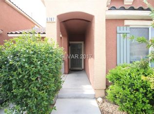 6787 Travertine Ln, Las Vegas, NV 89122
