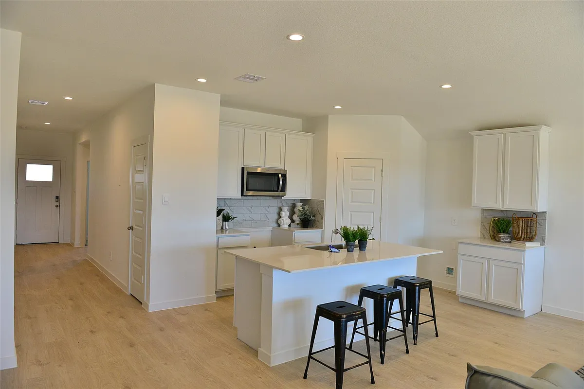 Building Photo - 31719 Carlisle Cove Ct
