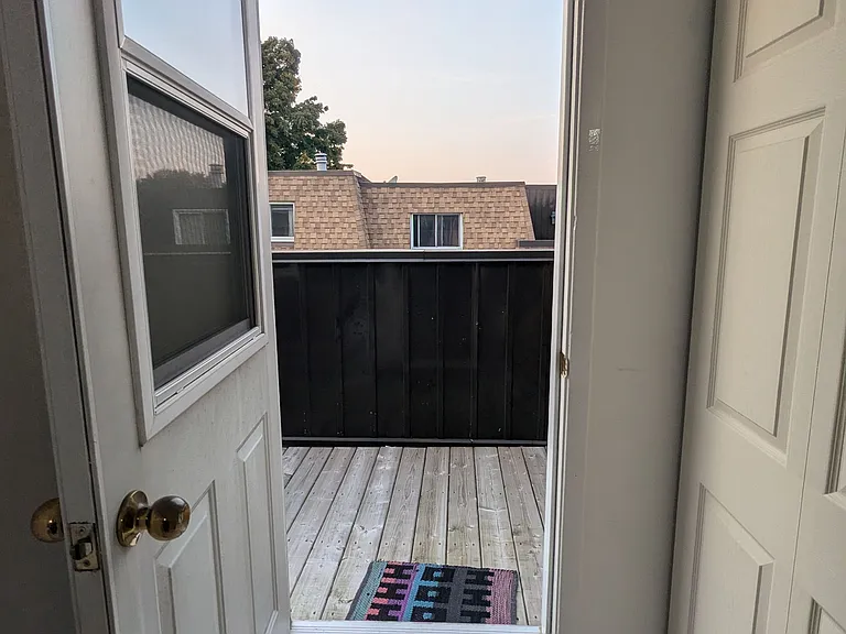 20 Hainford St #2 — Photo 21