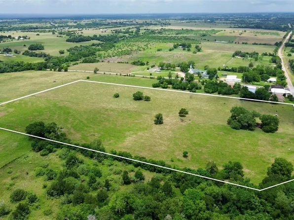 1578 Fm 109, New Ulm, TX 78950