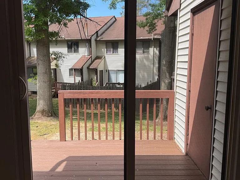 3 Cambridge Dr — Photo 22