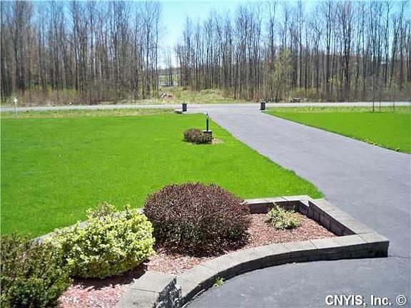 2nd image of 11487 Misty Meadows Dr