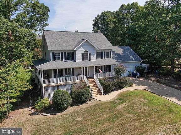 2nd image of 107 Springwood Dr