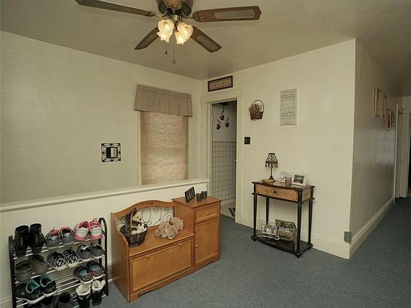 2nd image of 420 Tremont St