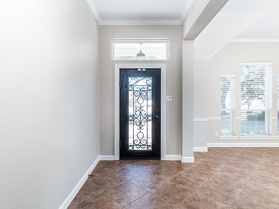 3rd image of 12507 Brookhaven Park Cir