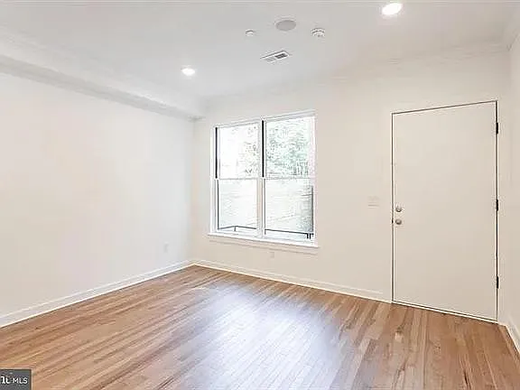 4019 Haverford Ave #1 — Photo 2