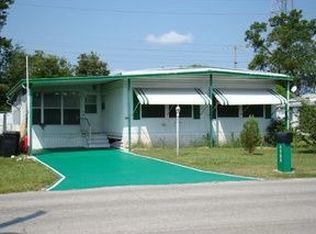 4903 Coral St, Zephyrhills, FL 33542