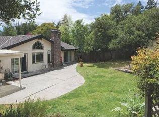 105 Treetop Dr, Santa Cruz, CA 95060