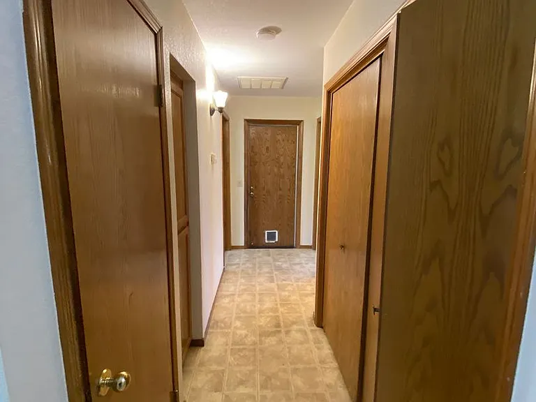 1348 E Ferguson Ct — Photo 16
