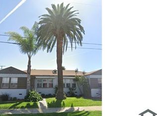 2720 W 70th St, Los Angeles, CA 90043