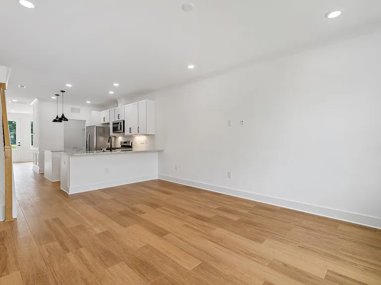 4603 1/2 Malone Ct — Photo 19