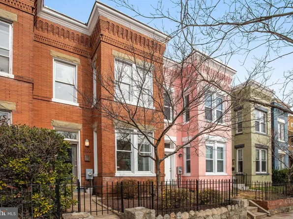 1322 E St NE, Washington, DC 20002