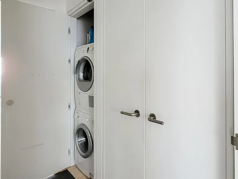 838 Hastings St W #2401 — Photo 25