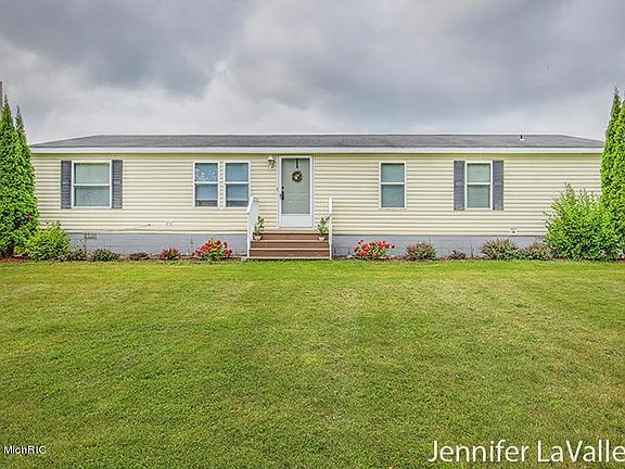 2nd image of 15495 Juniper Dr