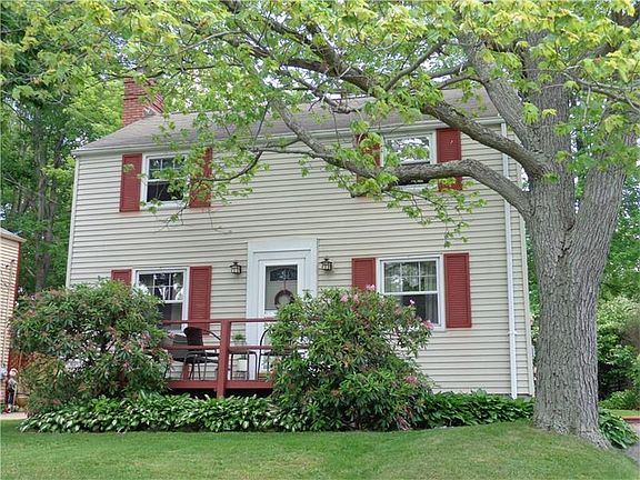 2nd image of 1315 Glenwood Dr