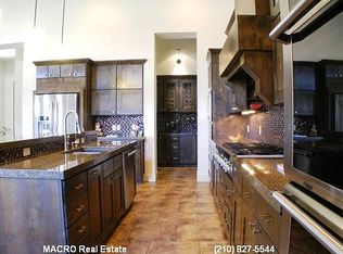 7011 Cresta Bulivar, San Antonio, TX 78256