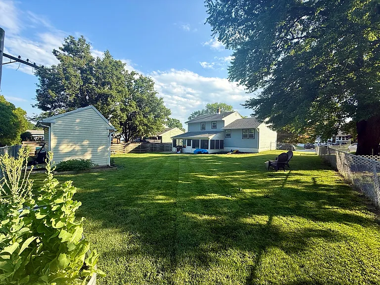 1335 Greenleaf Rd — Photo 27
