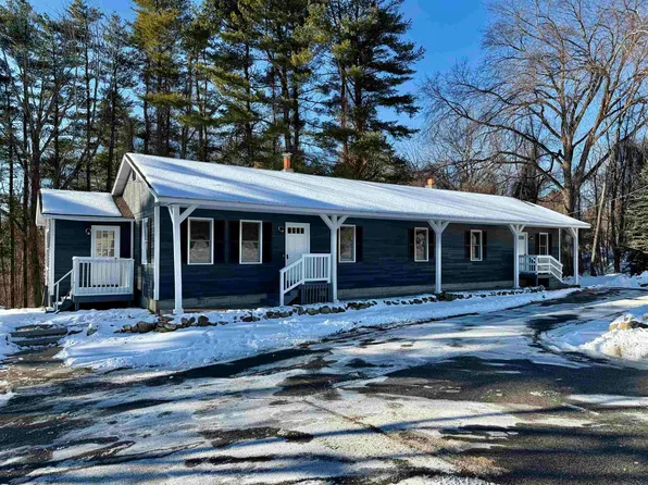 22 Mammoth Road, Hooksett, NH 03106