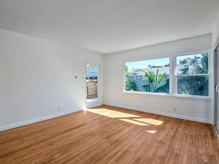 1611 S Myers St — Photo 20