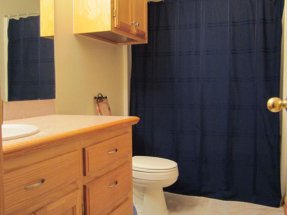 4th image of 2405 N Flounder Dr