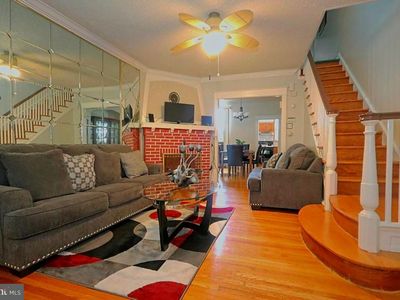 5376 Morse St, Philadelphia, PA, 19131