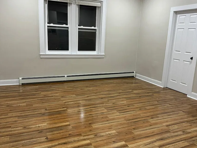 1105 Charles St #1E — Photo 2
