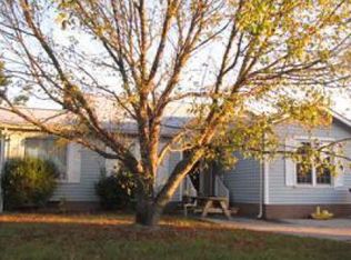 565 Channel Dr, Winterville, NC 28590