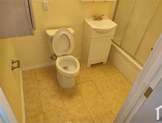 4245 Wilson Ln — Photo 13