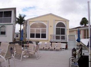 263 Nettles Blvd, Jensen Beach, FL 34957