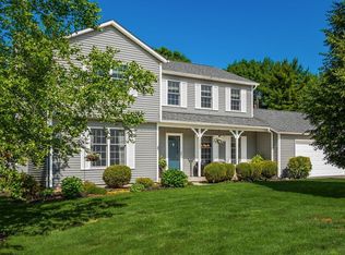 1185 Pembroke Rd, Newark, OH 43055