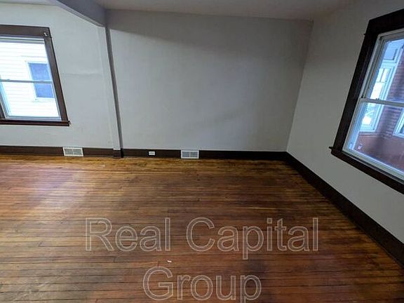 3rd image of 102 Macamley St #1