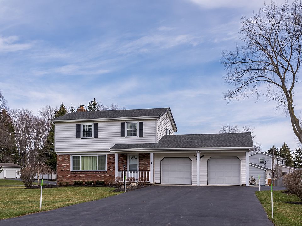 1st image of 4 Dogwood Ln