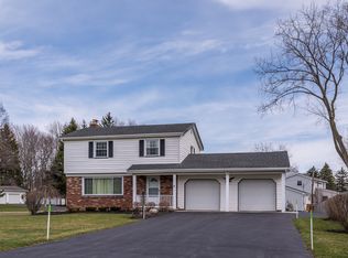 4 Dogwood Ln, Scottsville, NY 14546
