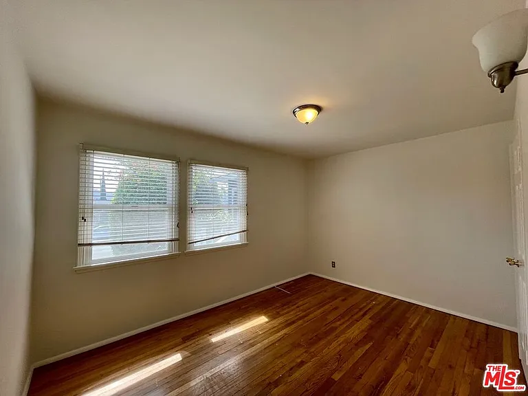 5954 W 85th Pl — Photo 18