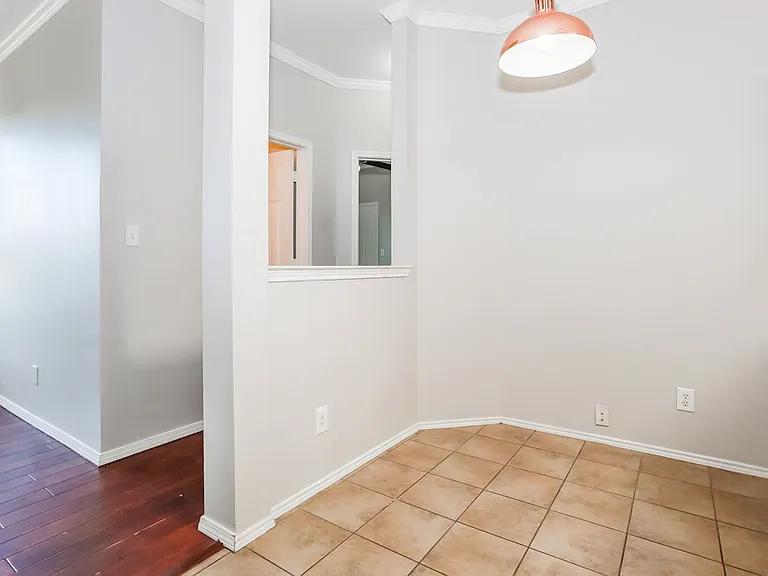 2401 Westheimer Rd — Photo 6