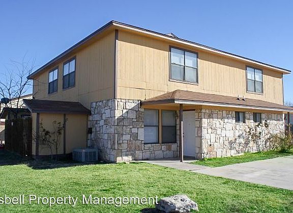 3rd image of 3709 Charolais Dr APT B