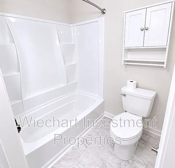 725 W Williams Ave — Photo 6