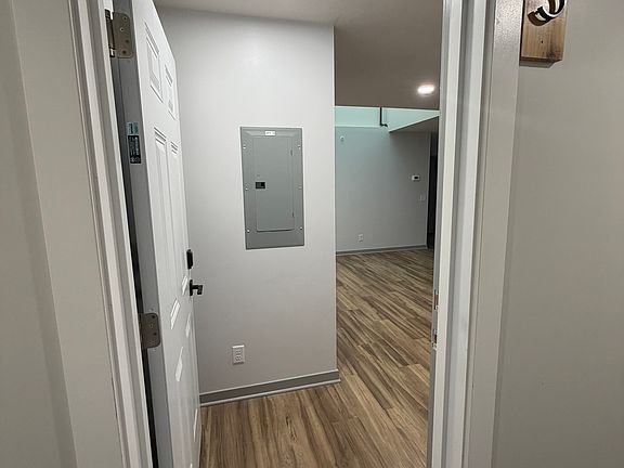 2nd image of 2009 Franklin St #5