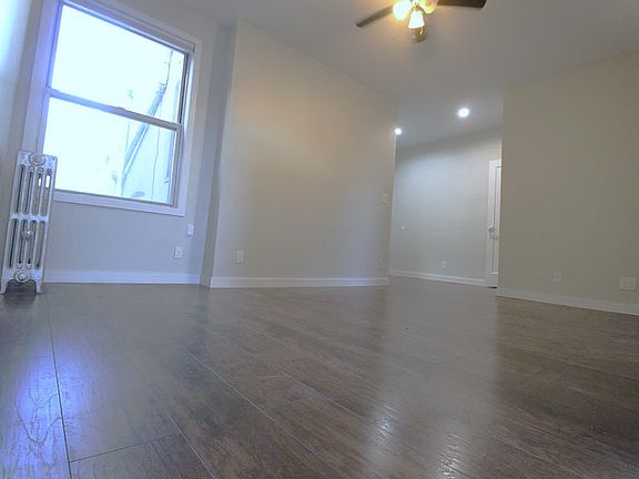 5th image of 2319 Steinway St APT 2