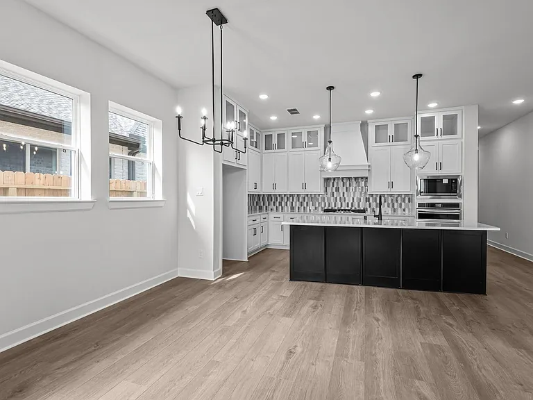 119 Amaranth Way — Photo 16