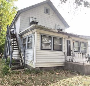 1240 Clover Ave, Rockford, IL, 61102
